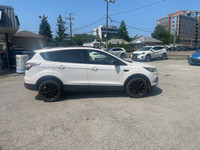 Ford Escape-2017 in perfect condition. No Accidents, Back up camera, navigation, panoramic roof, pow... (image 7)