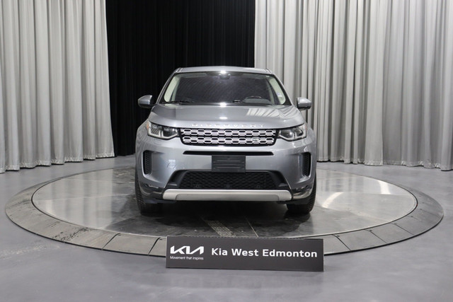 2020 Land Rover Discovery Sport SE 4x4 / Heated Leather / Sun... in Cars & Trucks in Edmonton - Image 3