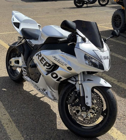 2006 Honda CBR1000 RR FIRE BLADE REPSOL in Street, Cruisers & Choppers in Strathcona County