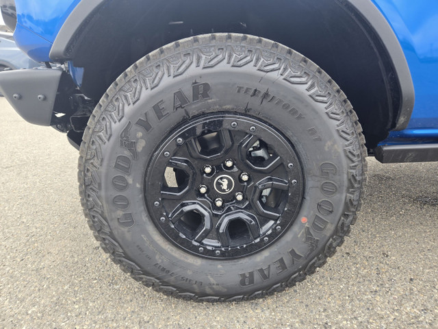 2025 Ford Bronco BADLANDS | SASQUATCH PKG | BLACK APP PKG | G.O. in Cars & Trucks in Calgary - Image 4
