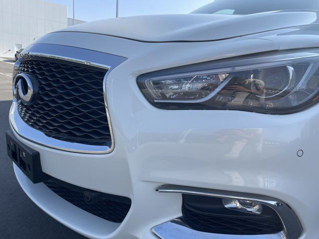 2018 Infiniti QX60 Luxe in Cars & Trucks in Calgary - Image 3