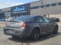 Look at this certified 2022 Chrysler 300 Touring L | Leather | Nav | Apple Carplay |. Its Automatic... (image 5)