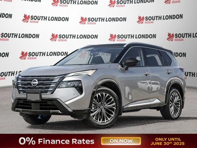 2025 Nissan Rogue Platinum in Cars & Trucks in London