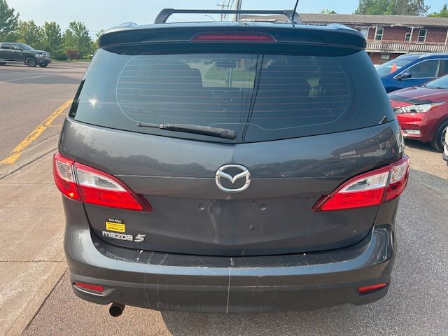 2013 Mazda MAZDA5 MANUAL/HATCHBACK/PRICE IS FIRM in Cars & Trucks in Moncton - Image 4
