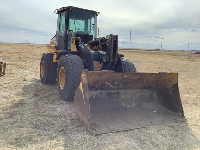 2005 John Deere Wheel Loader 544J in Heavy Equipment in Regina - Image 2