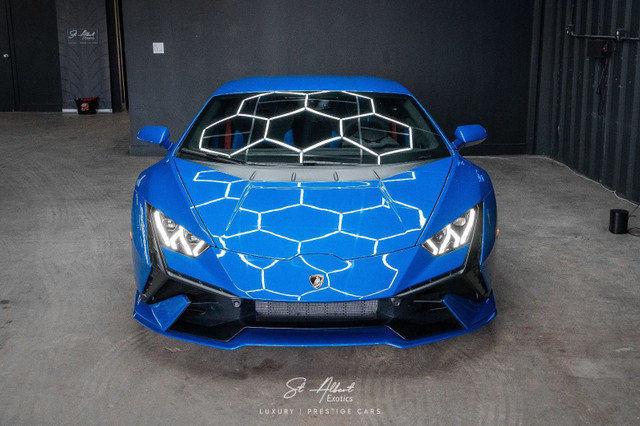 2023 Lamborghini Huracàn dans Autos et camions  à Ville d’Edmonton - Image 4