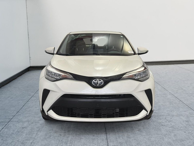 2021 Toyota C-HR 2L XLE Mags AutoStart Toyota Safety CarPlay Spo in Cars & Trucks in Laval / North Shore - Image 2