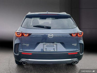 Le Mazda CX-50 GT Turbo 2024 est un VUS compact qui allie performance dynamique et raffinement. Équi... (image 5)