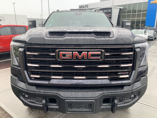 2025 GMC Sierra 2500HD AT4X in Cars & Trucks in Calgary - Image 2