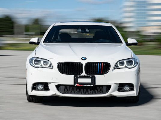 2016 BMW 5 Series 535|M-SPORT|NAV|BACKUP|HUD|HEATED SEATS|SUROOF in Cars & Trucks in City of Toronto - Image 2