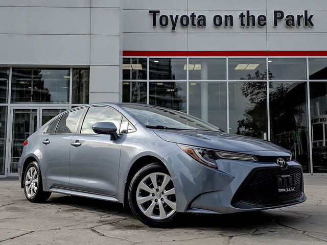 2020 Toyota Corolla LE FWD in Cars & Trucks in City of Toronto - Image 2