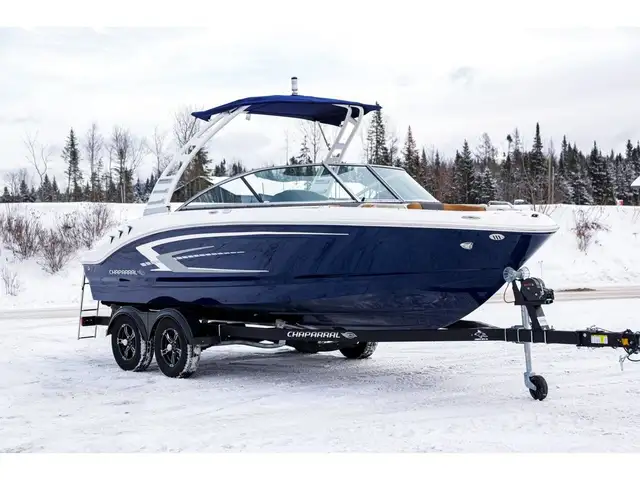 2025 Chaparral 21 SSI in Powerboats & Motorboats in Québec City - Image 7