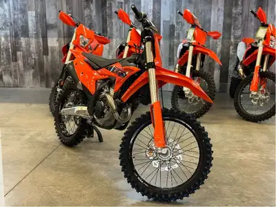 KTM 350 SX-F 2025 2 temps Rock Moto Sport Sherbrooke, Kawasaki, KTM, Cf Moto, Arctic Cat, Vespa, Pia...