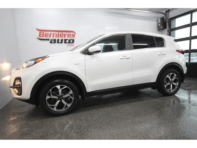 2020 Kia Sportage LX / AWD in Cars & Trucks in Lévis