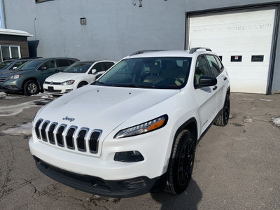  2016 Jeep Cherokee 4WD 4dr Sport