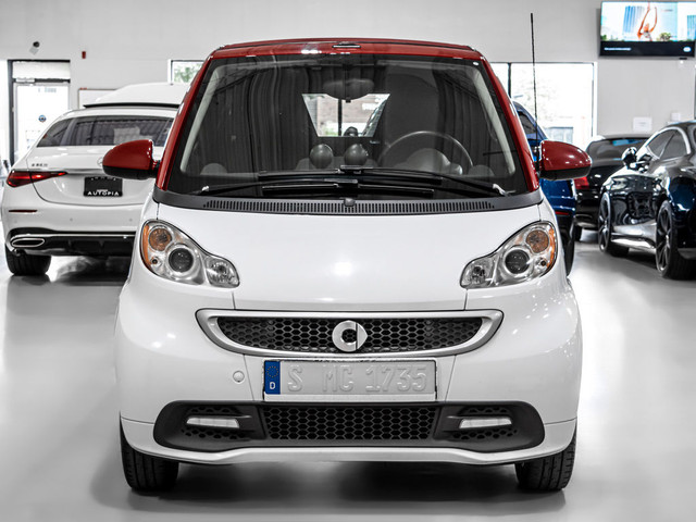 2014 smart fortwo electric drive CONVERTIBLE PASSION FULLY ELEC in Cars & Trucks in City of Toronto - Image 2