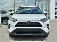HEATED STEERING WHEEL & FRONT SEATS Engine: Regular Unleaded I-4 2.5 L/152 L/100Km City: 8.8 L/100Km... (image 1)
