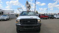 New Arrival..... 2003 FORD F-450 XL ALTEC BUCKET TRCUK for sale in Edmonton, Alberta - 6.8L V10 GAS... (image 2)