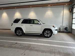 2020 Toyota 4-Runner 4DR 4WD