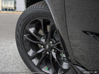 This Dodge Durango boasts a Regular Unleaded V-6 3.6 L/220 engine powering this Automatic transmissi... (image 8)