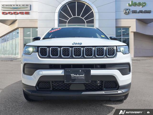 2024 Jeep Compass Sport | Local | One Owner | in Cars & Trucks in Winnipeg - Image 3