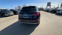 This Audi Q5 is equipped with: Leather Seating Surfaces, Sunroof, Heated front seats, Heated steerin... (image 7)