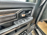 ~An AMVIC licensed dealer~ Safety Equipment ABS And Driveline Traction Control Side Impact Beams Dua... (image 6)