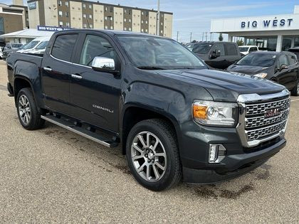 2022 GMC Canyon DENALI 4X4 CREW CAB *LOW KMS* in Cars & Trucks in Edmonton