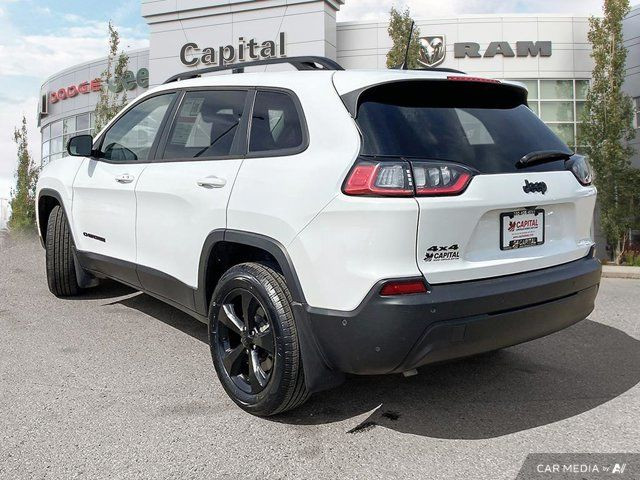 2023 Jeep Cherokee Altitude | One Owner Accident Free Carfax in Cars & Trucks in Edmonton - Image 4