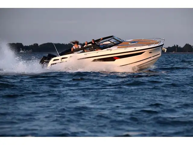2025 Parker 910 ODYSSEY in Powerboats & Motorboats in Québec City - Image 11