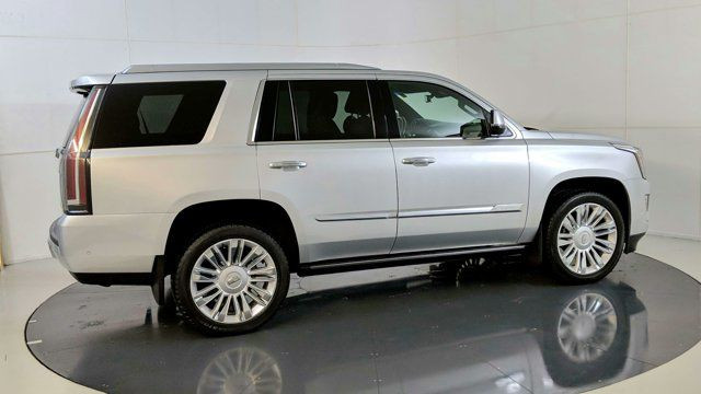 2019 Cadillac Escalade Platinum in Cars & Trucks in Winnipeg - Image 4