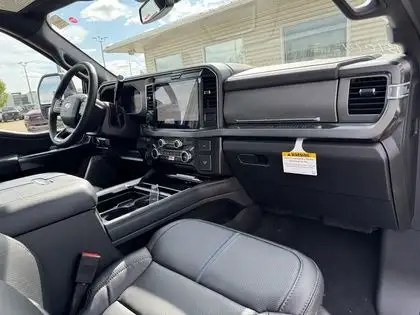 2025 Ford F-450 SUPER DUTY PLATINUM DRW w/FX4, PRO PWR, MNRF & M in Cars & Trucks in Edmonton - Image 24