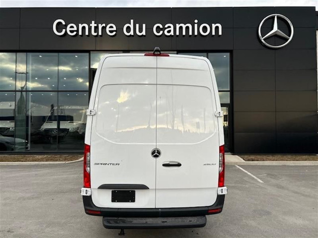 2023 Mercedes-Benz Sprinter 2500 170 Wheelbase High Roof Ensembl in Cars & Trucks in Laval / North Shore - Image 4