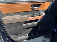 2022 Toyota Tundra CrewMax Platinum 4x4 – Luxury, Strength, and Modern InnovationThe 2022 Toyota Tun... (image 8)