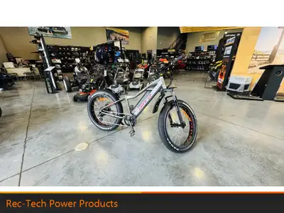 2023 Autre E-Bike Amperup 2.0 - Motor: 500w 8FUN RM G06 - Battery: Removable 48V 17.5AH BAK Li-ion b...