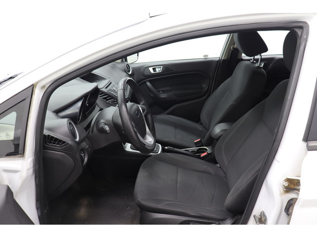 2015 Ford Fiesta SE, AUTOMATIQUE, BLUETOOTH, CRUISE, MAGS in Cars & Trucks in Longueuil / South Shore - Image 2