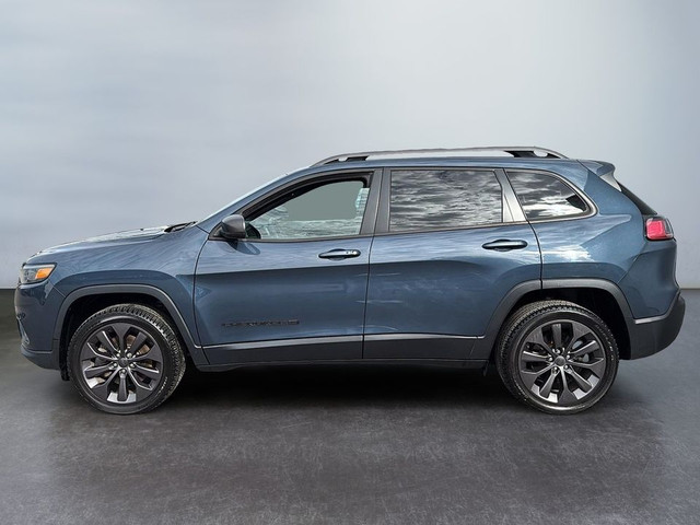 2021 Jeep Cherokee NORTH 4X4 SIEGES CHAUFFANTS TOIT PANO CARPLAY dans Autos et camions  à Laval/Rive Nord - Image 3