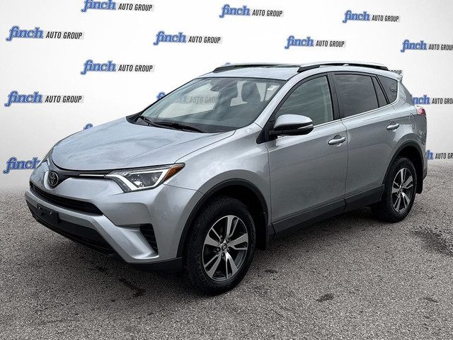 2018 Toyota RAV4 LE LOW MILEAGE | FRONT WHEEL DRIVE | ALLOY W... in Cars & Trucks in London - Image 2