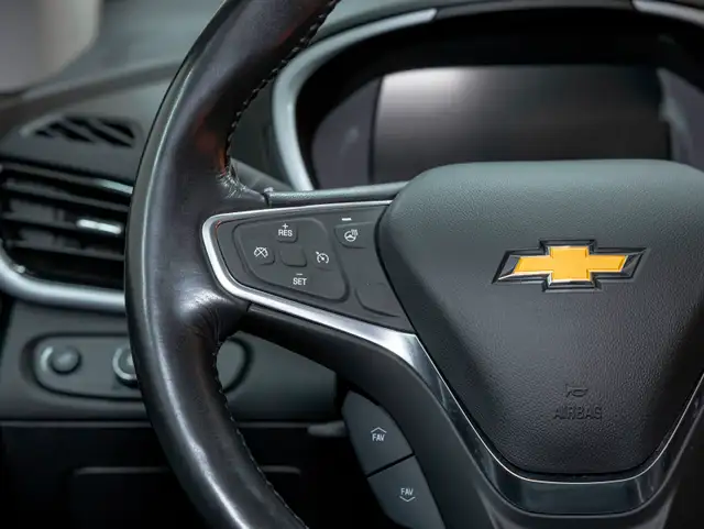 2018 Chevrolet Volt LT *CUIR* SIEGES CHAUFF *CARPLAY GR CONFIANC in Cars & Trucks in Laurentides - Image 15