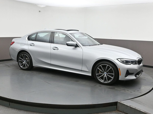 2021 BMW 3 Series 330i xDrive SUNROOF, NAVIGATION, HEATED SEATS  in Cars & Trucks in City of Halifax - Image 2