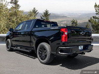 This Chevrolet Silverado 1500 delivers a sturdy engine powering this Automatic transmission.* This C... (image 3)