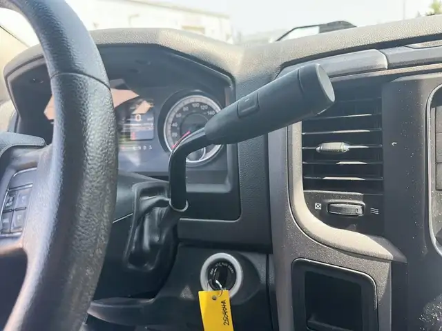 2016 RAM RAM 3500 CREW CAB 4X4 ST- DIESEL in Cars & Trucks in Stratford - Image 16