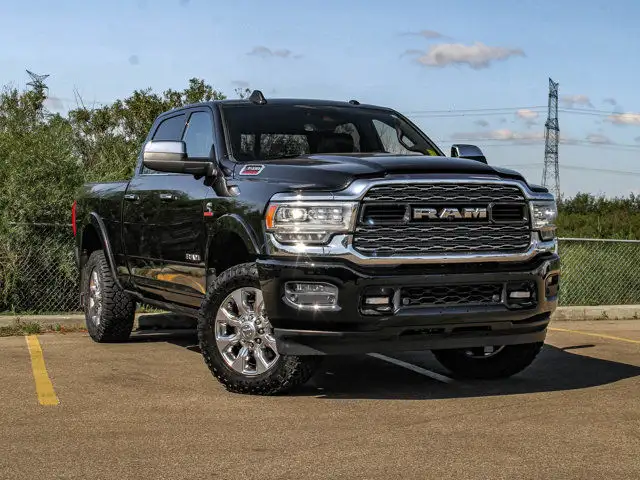 2019 Ram 3500 Limited Level 1 6.7L in Cars & Trucks in Strathcona County - Image 3