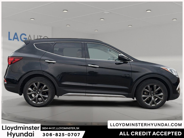 2018 Hyundai Santa Fe Sport in Cars & Trucks in Lloydminster - Image 4