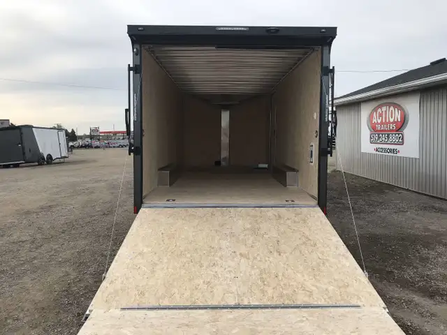 2025 LEGACY SERIES LEGACY 8.5' WIDE ENCLOSED V-NOSE CARGO/AUTO H in Cargo & Utility Trailers in Hamilton - Image 9