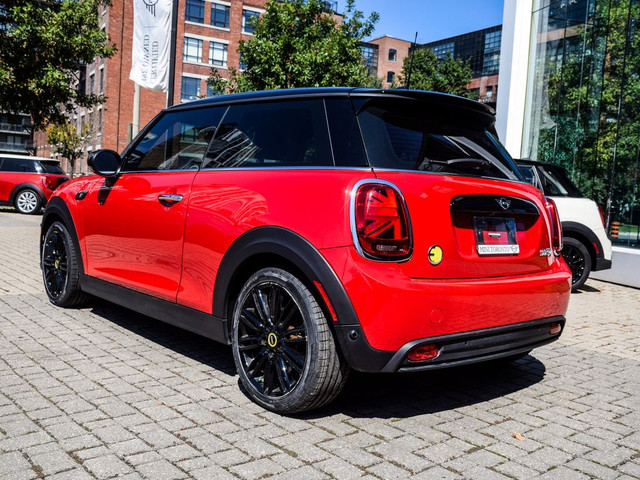 2022 MINI 3 Door SE | CPO | Lounge Leather | Stop N Go | Premier in Cars & Trucks in City of Toronto - Image 4