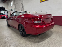 EQUIPPED WITH: BACKUP CAMERA - BLUETOOTH - NAVIGATION - DUAL POWER SEATS - KEYLESS START - POWER TEL... (image 4)