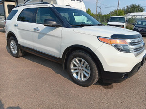 2012 Ford Explorer XLT 7 Pass 4x4 Remote Start, Htd Seats