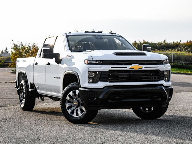 2025 Chevrolet Silverado 2500HD Custom 6.6L Diesel in Cars & Trucks in Strathcona County - Image 2