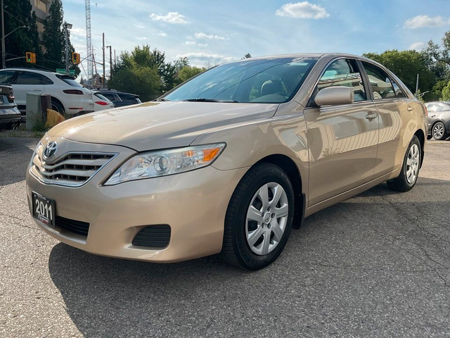 2011 Toyota Camry LE - LOW MILEAGE! LEATHER! HTD SEATS! in Cars & Trucks in Kitchener / Waterloo - Image 3